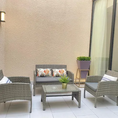 Spacious New 2 Bedroom Apt-In Amazing Location B9 Riyadh Exterior photo