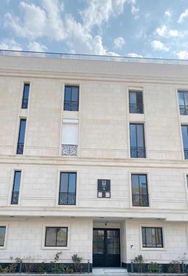 Spacious New 2 Bedroom Apt-in Amazing Location B9